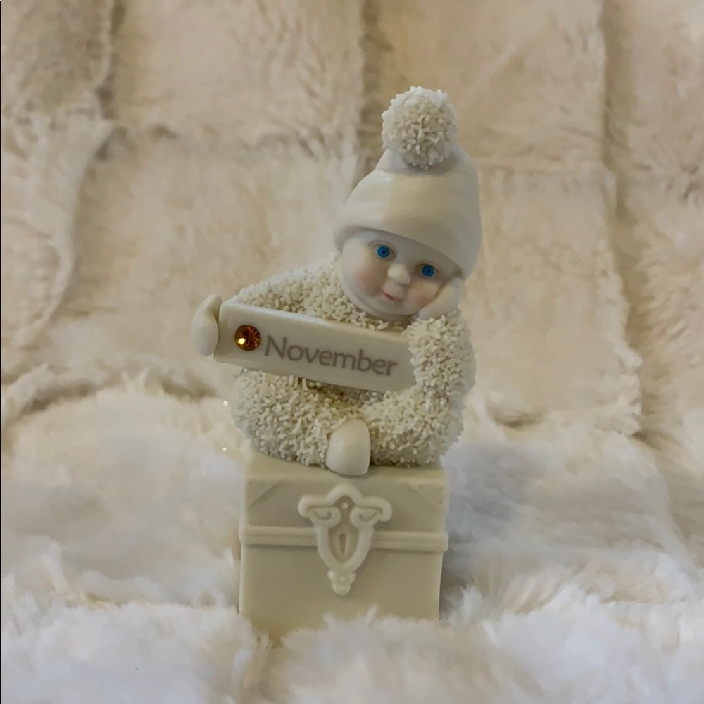 Snowbabies November Topaz